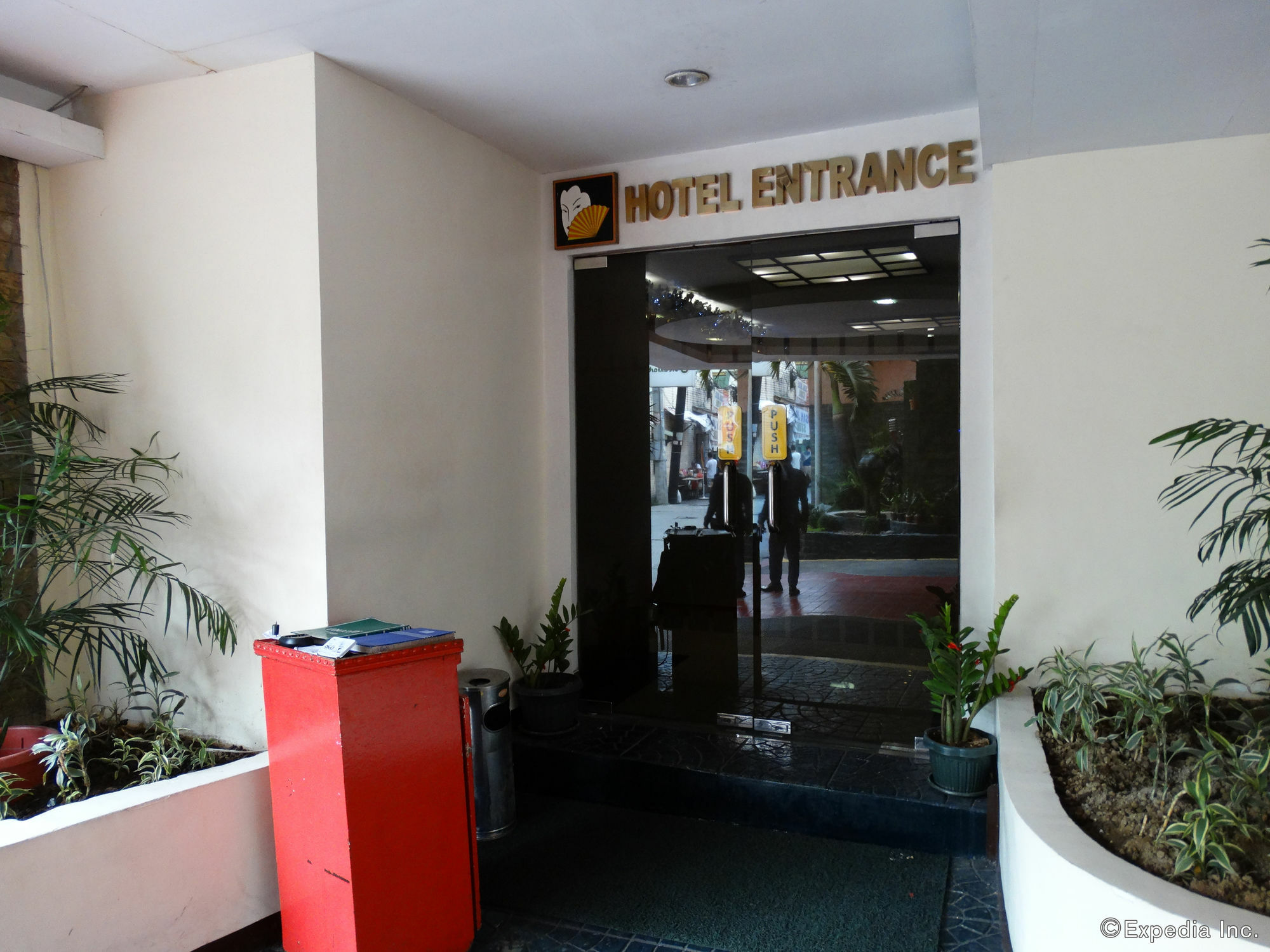 Hotel Sogo Pasay Wood Street Exterior foto